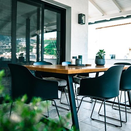 Novi'S Luxury Apartment 1 Gjirokastër Екстериор снимка