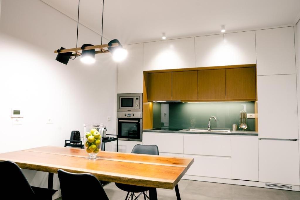 Novi'S Luxury Apartment 1 Gjirokastër Екстериор снимка
